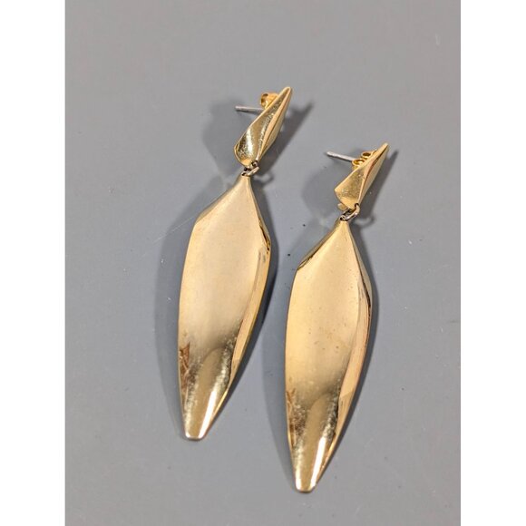 Vintage Avon Gold Tone Long Pointed Dangle Earrings Bold Statement Glam - Picture 2 of 8